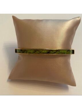 SCA-TEL FIRENZE BRACELET SKINNY HINGED BANGLE GOLD TONE PLATED GREEN SNAKESKIN